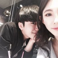 情侣头像韩国美女帅气浪漫接吻图第2张