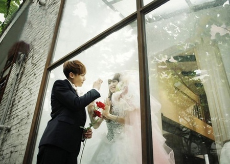 情侣图片韩国维尼夫妇浪漫写真第3张
