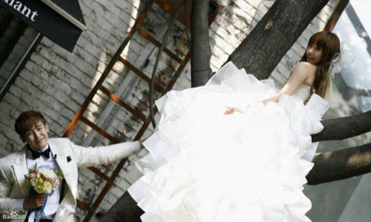 婚纱图片个性韩系派风格写真第1张