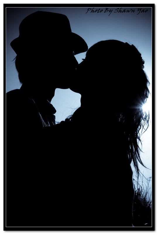 情侣图片浪漫接吻唯美照片第4张