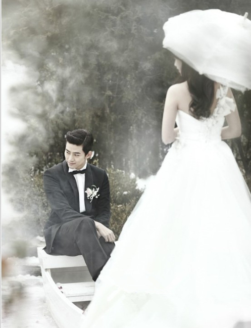 婚纱图片创意韩派风格写真第3张