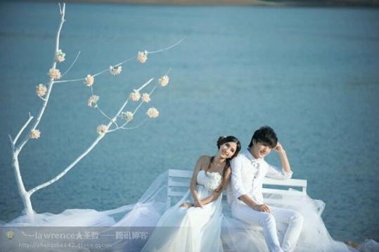 婚纱图片个性韩系风格外景写真第6张