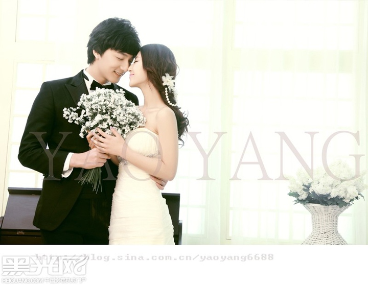 婚纱图片浪漫韩系风格内景写真第1张
