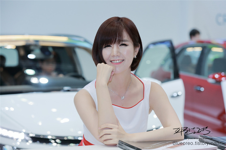 [美女写真] 2015韩国国际车展超级车模群集 （一）第5张
