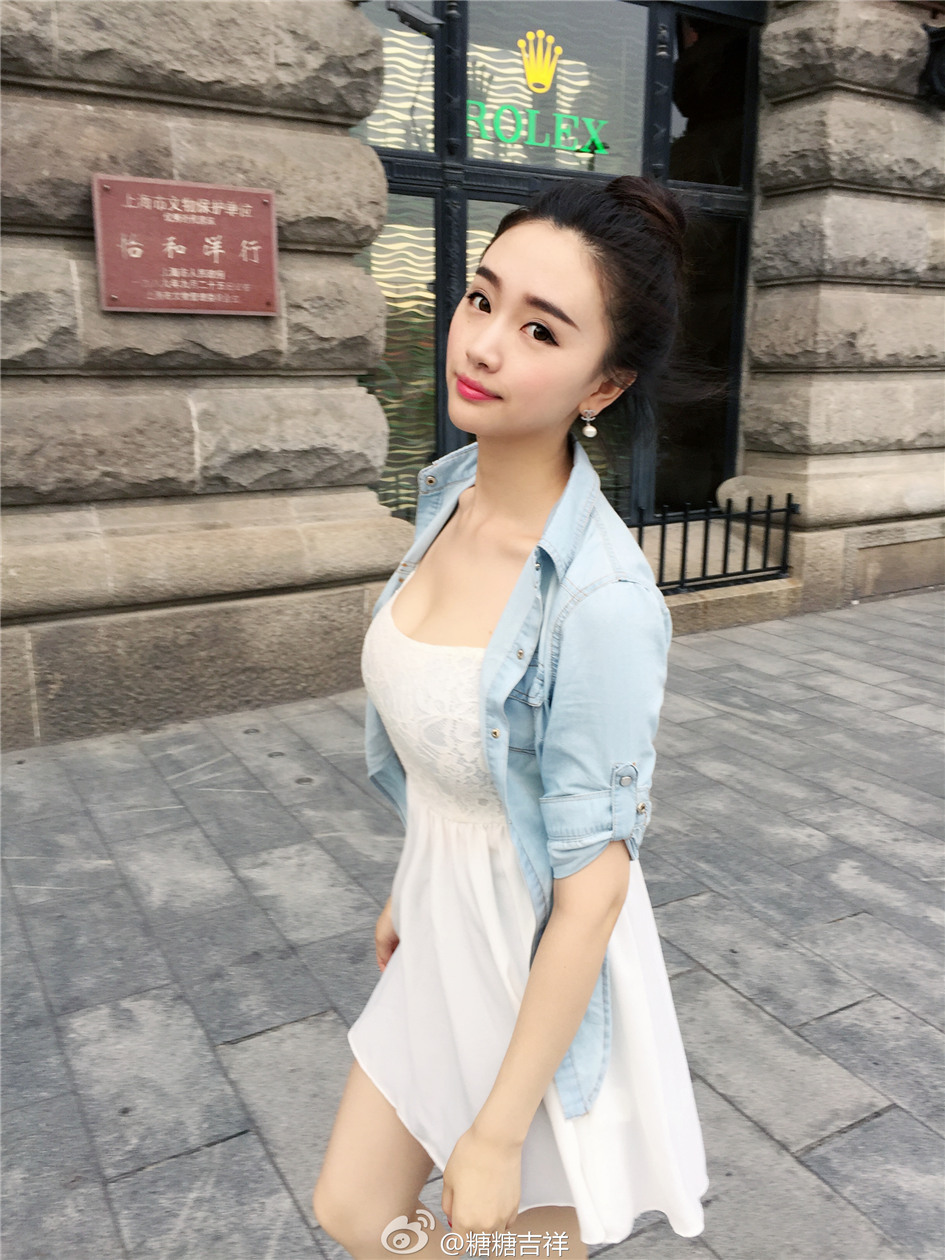 [美女自拍] 美到爆的上海大长腿妹子@糖糖吉祥腿真的很长 （二）第1张