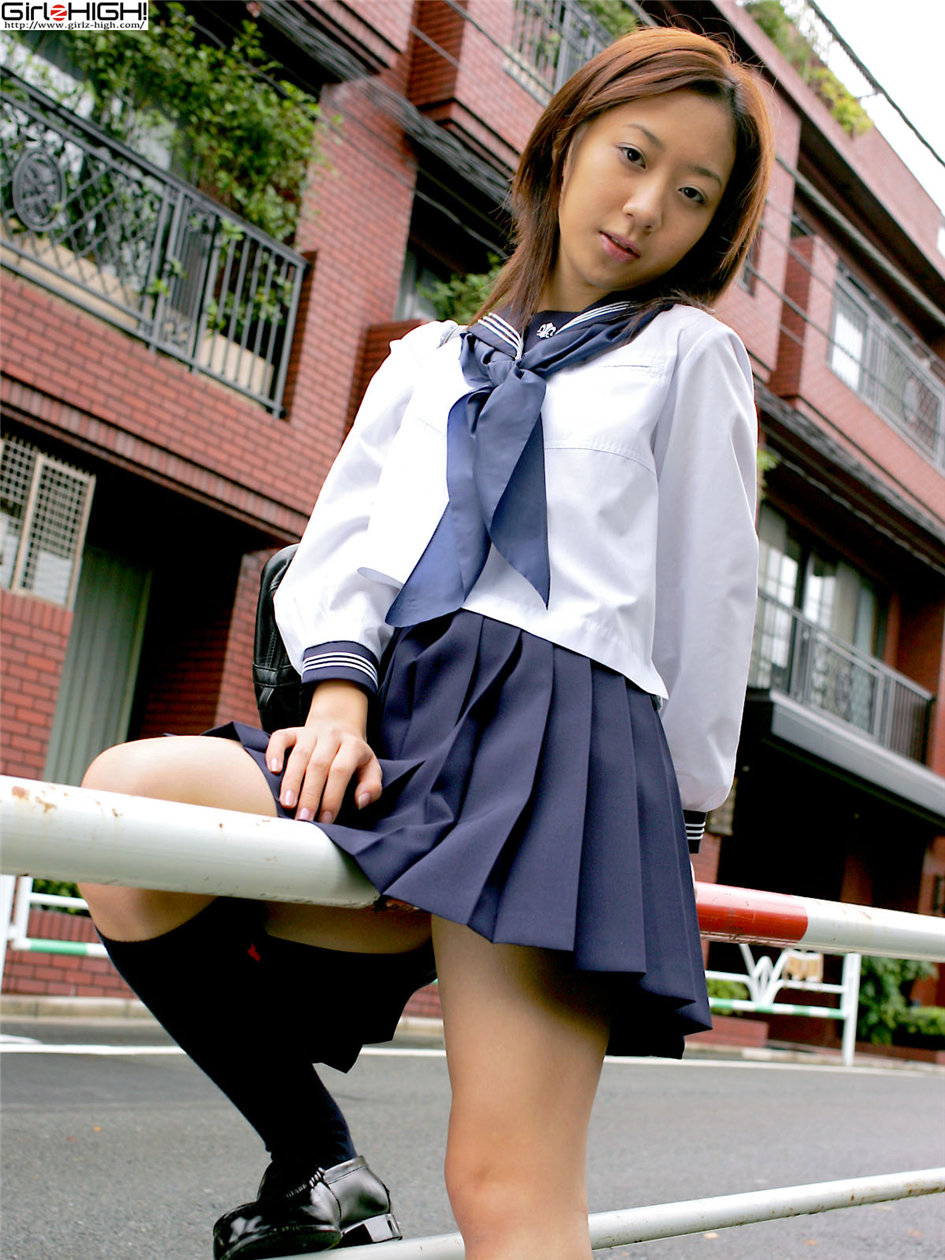 [Girlz-High] 日本美女長谷川愛美穿短袜子街拍写真图片 NO.486第5张
