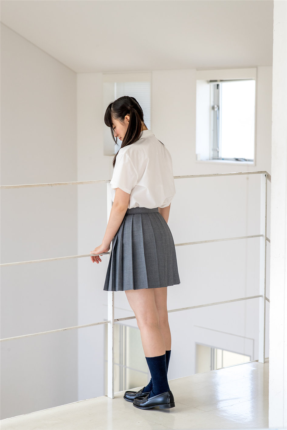 Minisuka.tv 超漂亮的日本美女河村みるく校服性感图片 NO.674第5张