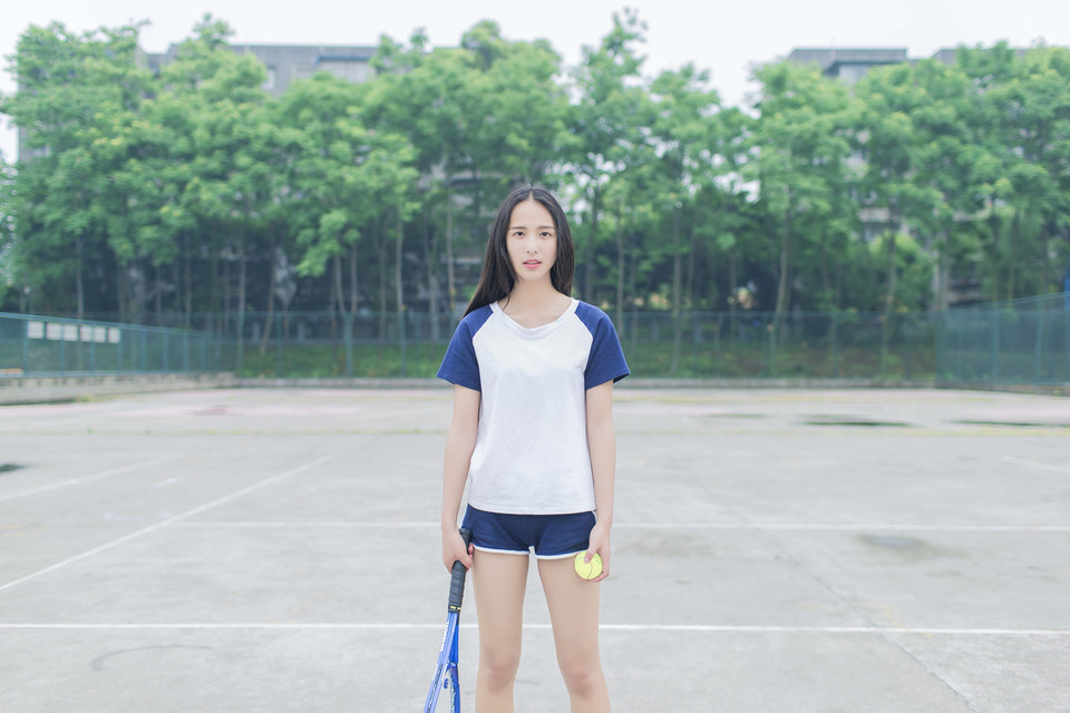 网球少女的开心生活学生制服运动内裤美女图第6张
